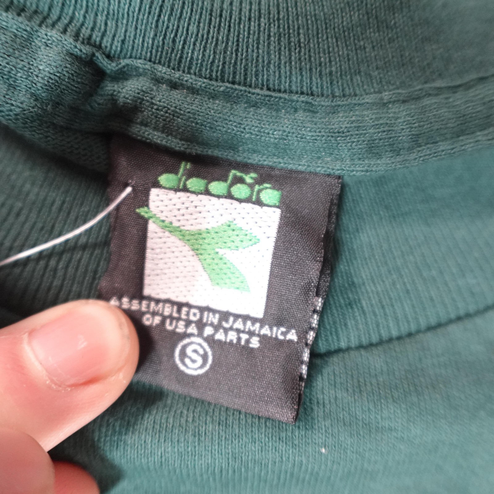 Diadora Shirt Mens Small Green Soccer Logo Outdoor Sports Exercise Gym Run New gallery
