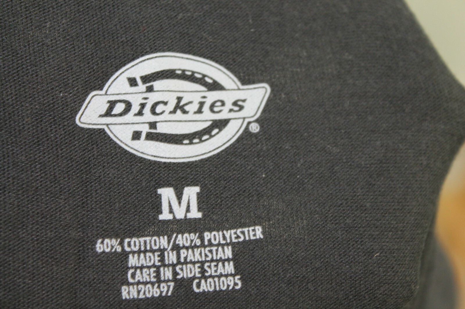 Lot of 2 Dickies Performance Features Moisture Wicking Tee Sz M: Black & White gallery