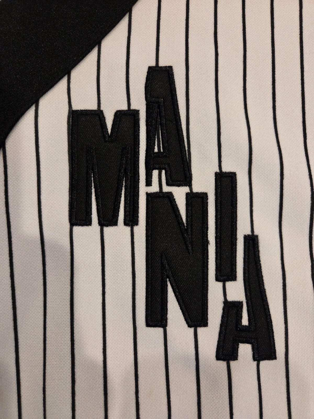 Fall Out Boy Mania Jersey XL 2018 Double Sided Pete Wentz Patrick Stump Chicago gallery