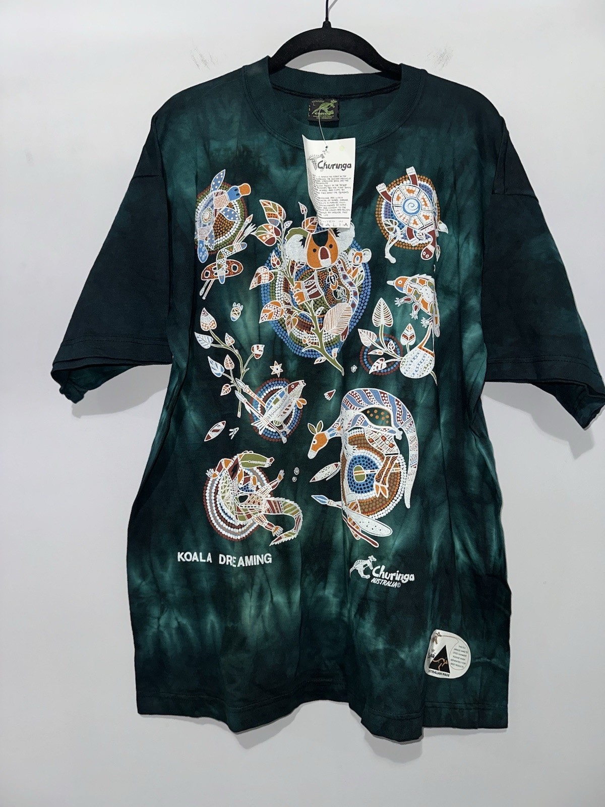 NWT Churinga Designs Australia Green Tie Dye Koala Dreaming T Shirt L Aboriginal