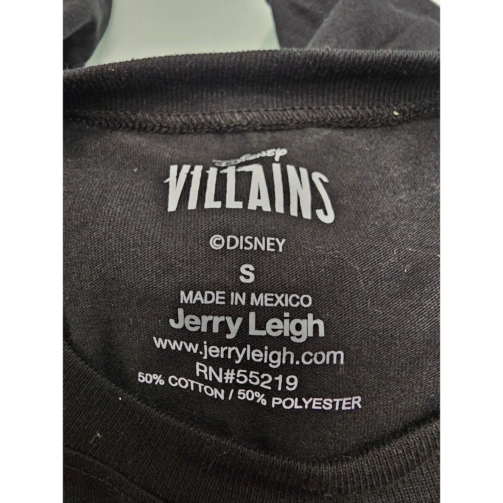 Disney Villains Forever Wicked T-Shirt Black Neon Graphic Tee Jerry Leigh Small gallery