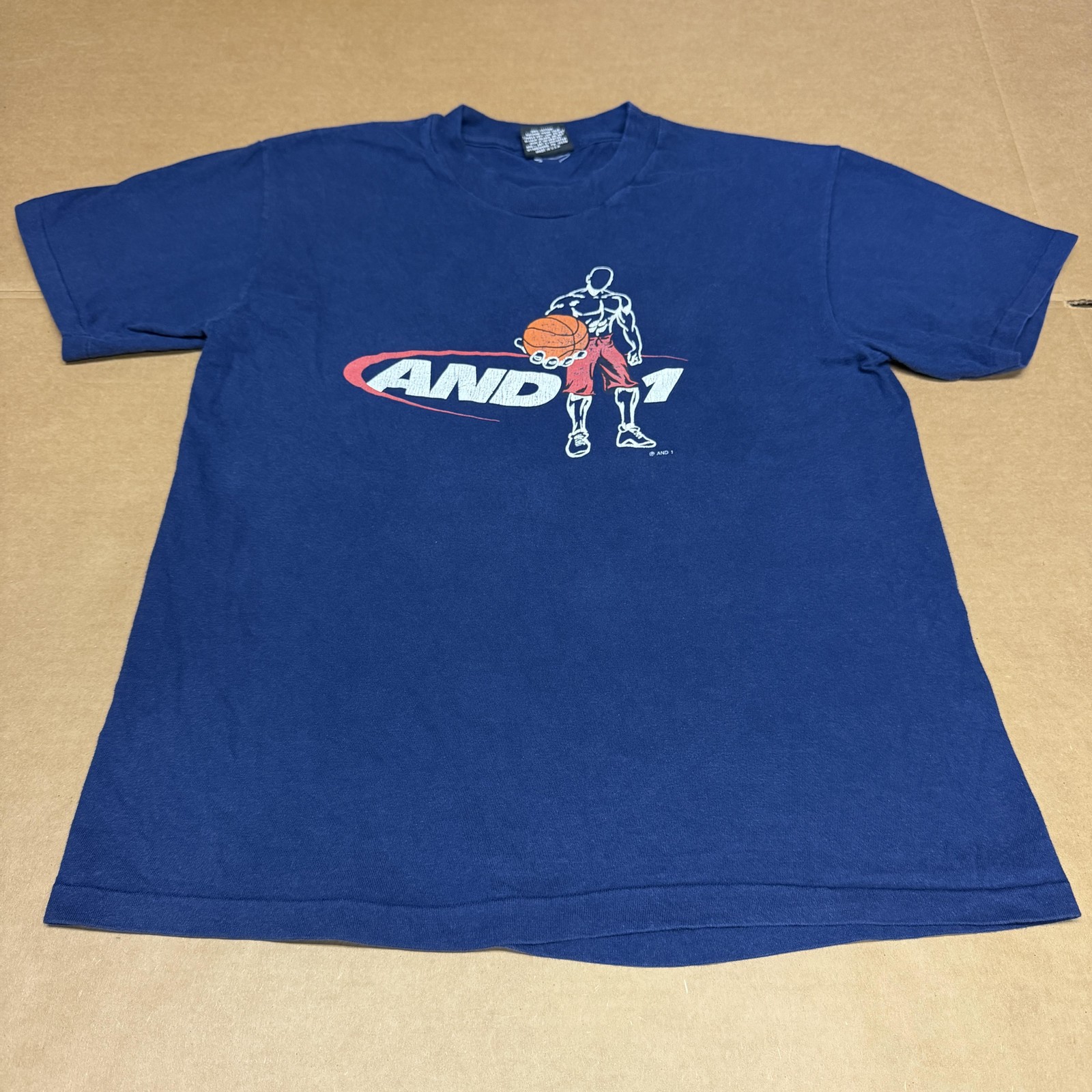 Vintage AND1 Shirt Mens Medium Blue Basketball Player Logo Graphic Tee USA