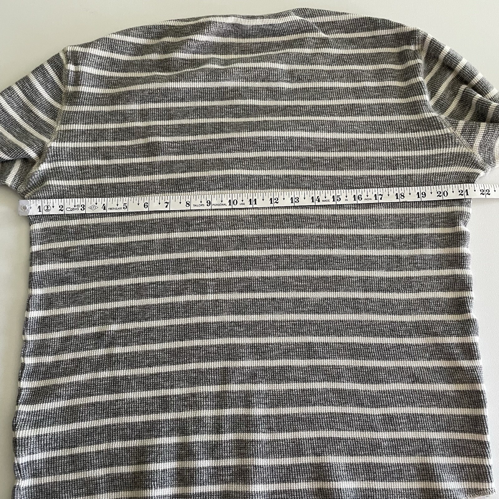 American Eagle Outfitters Slim Fit Men Large Gray Warm Thermal Waffle Knit Shirt gallery