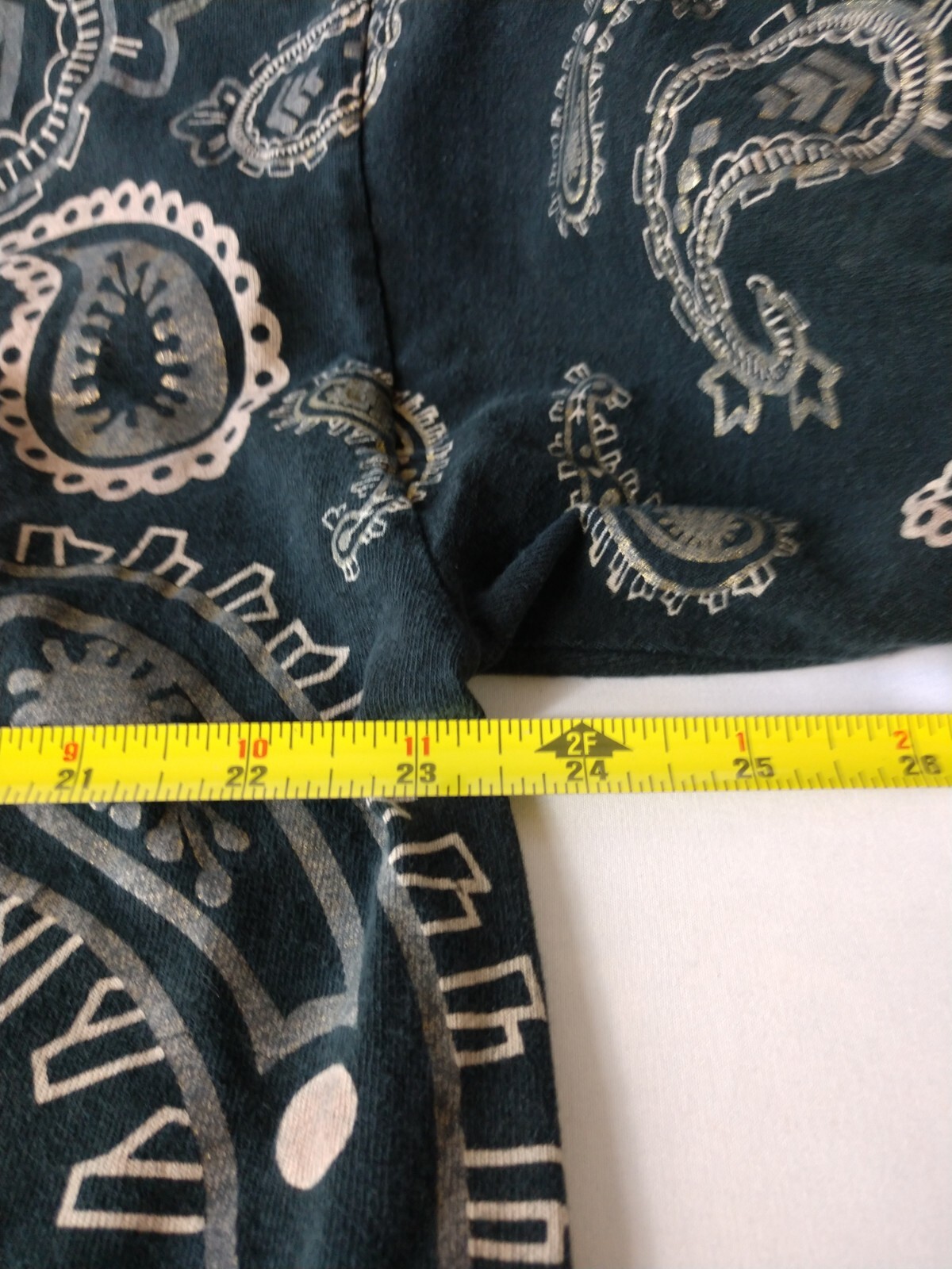 Deluxe By LG Men’s XL Paisley Pattern AOP Cotton T Shirt gallery