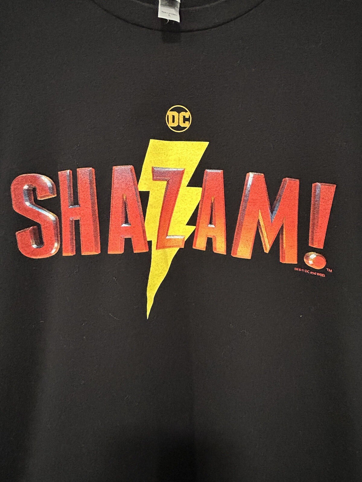 Shazam DC Comics Movie Promo Shirt Men’s Large Black Superhero Graphic Tee Rare gallery