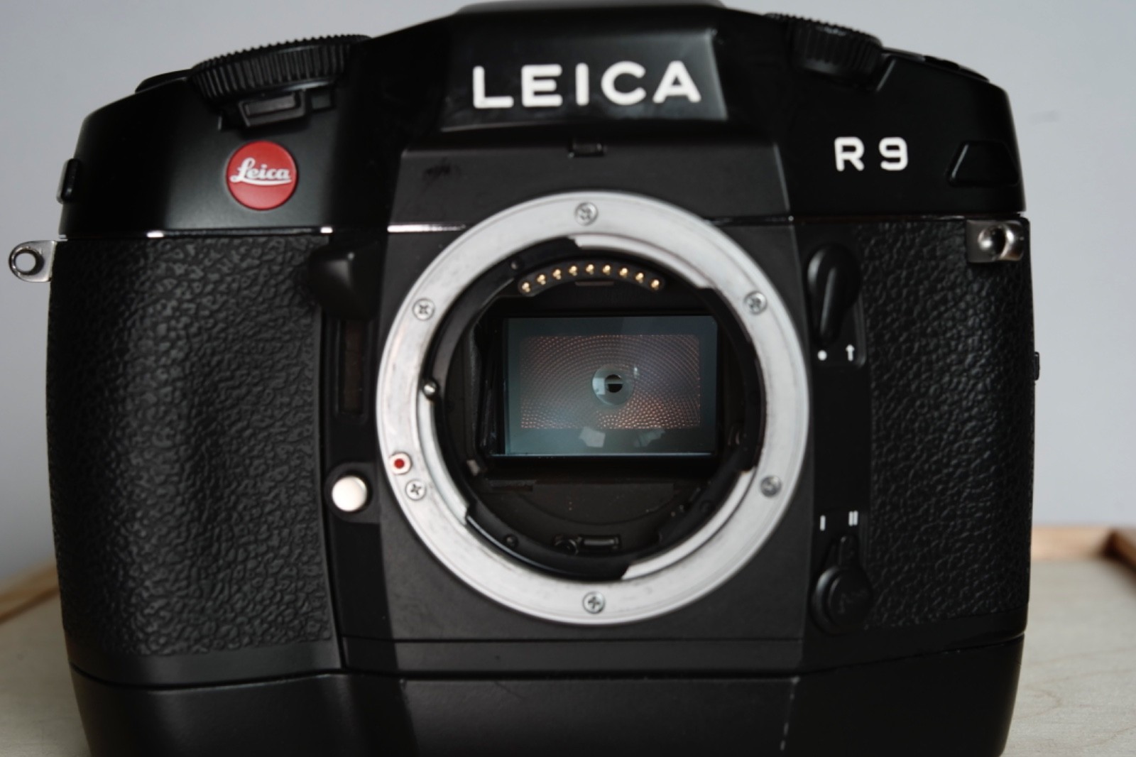 Leica R9 Camera with Motor Winder