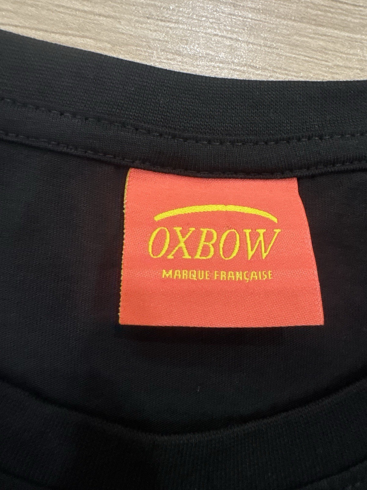 Oxbow Surf Men's T-Shirt LARGE/XL Black Outdoor Sports Lightweight Ski Beach EUC gallery