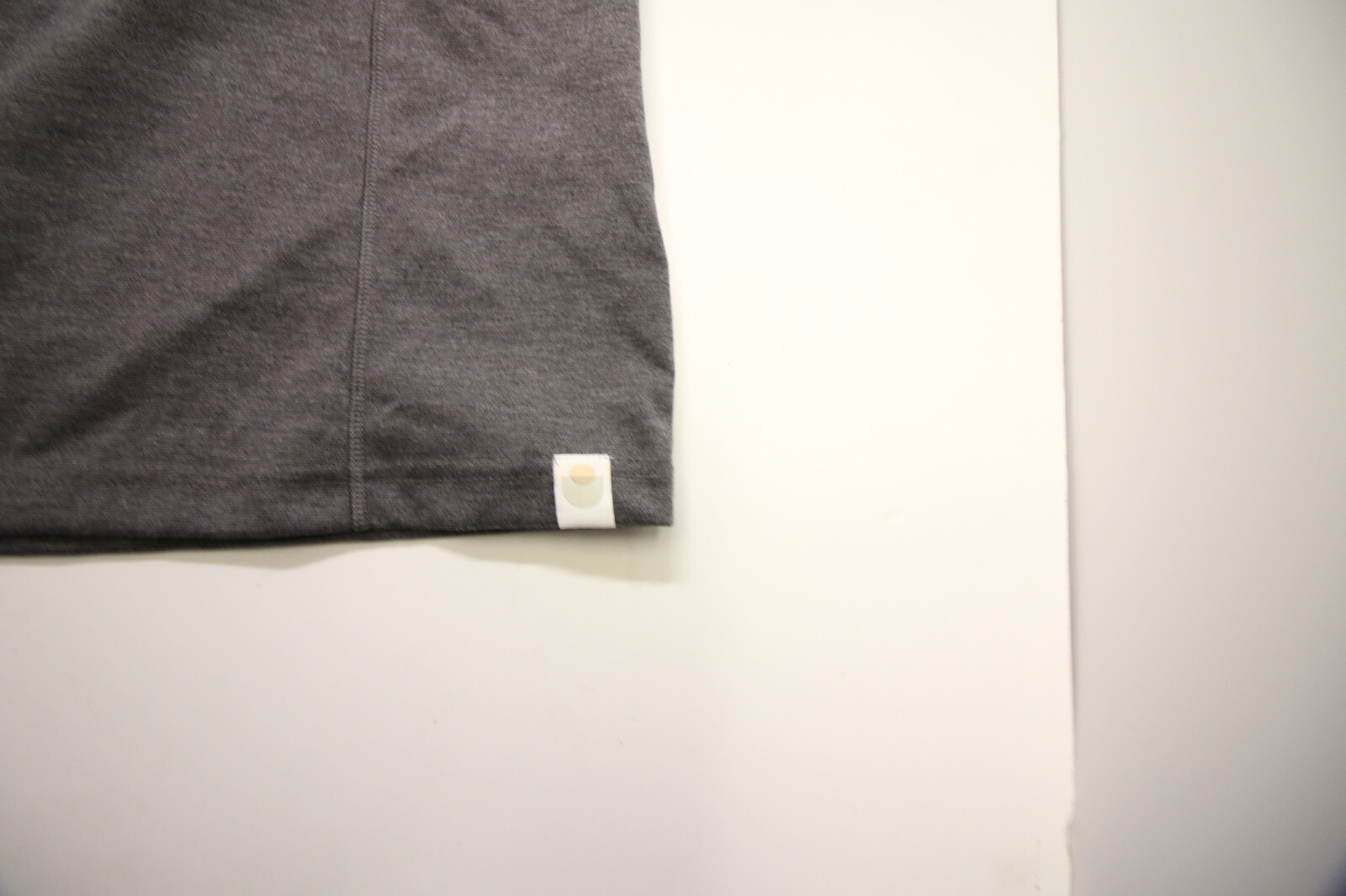 Lalabu Dad Shirt Mens L Slim Gray Baby Carrier Soothing Kangaroo Pocket Pouch gallery