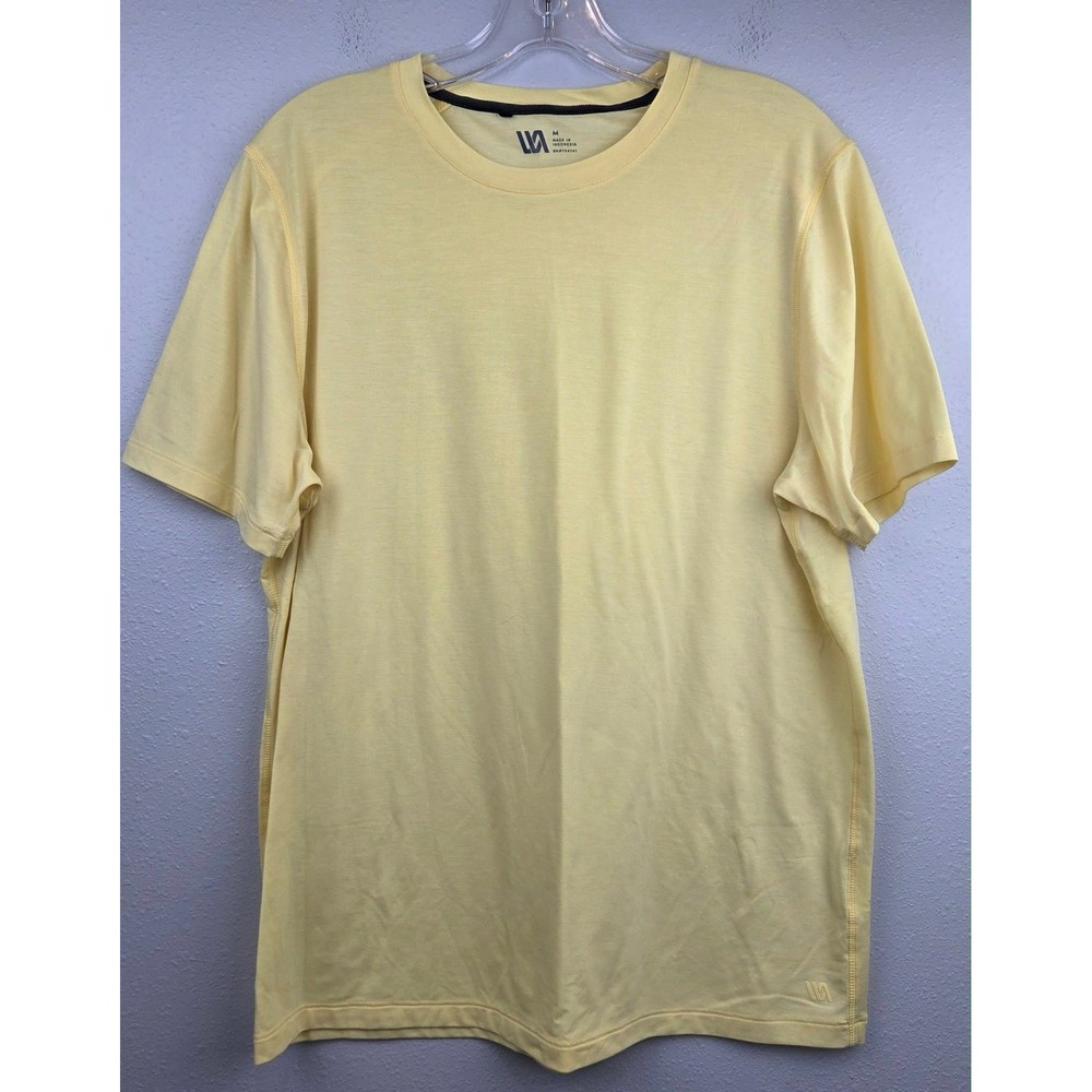 VRST Tech Performance Tee Mens Medium Bright Yellow Short Sleeve T-Shirt
