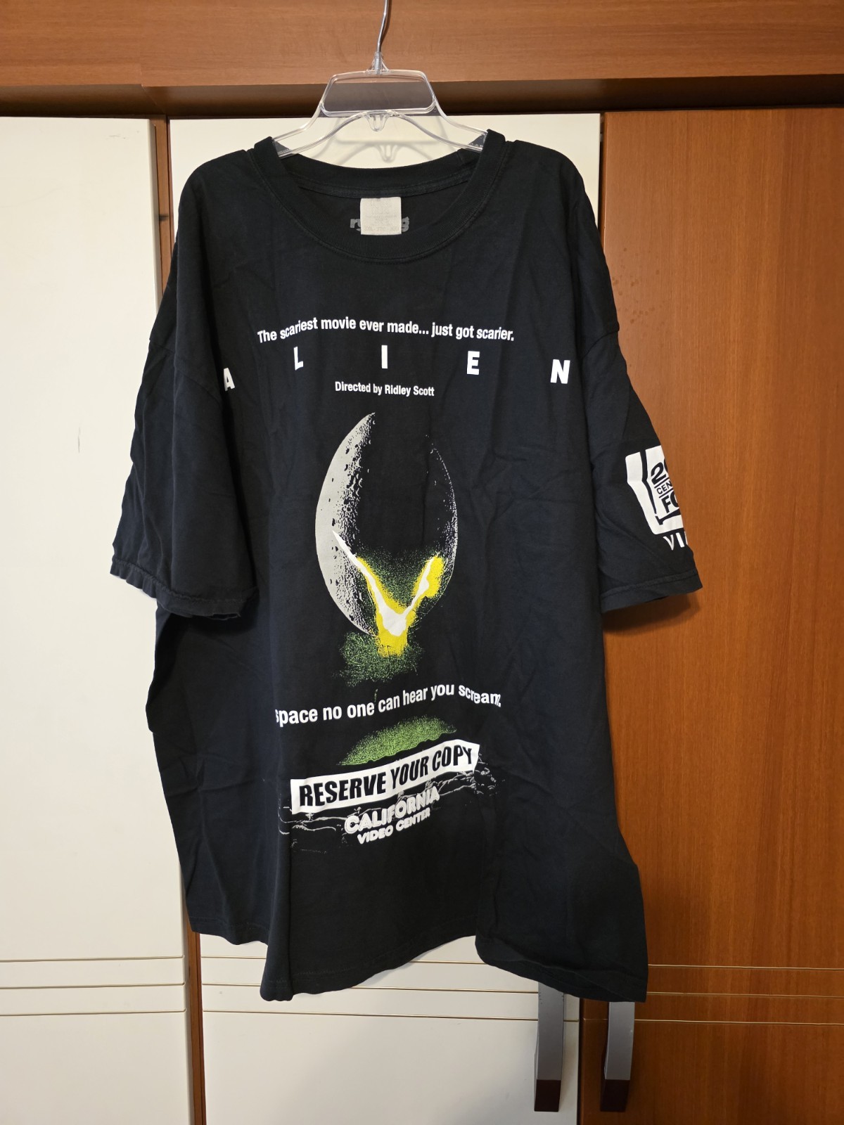 Rucking Fotten Alien 20th Anniversary T-Shirt Double Sided Shirt XL VERY RARE gallery