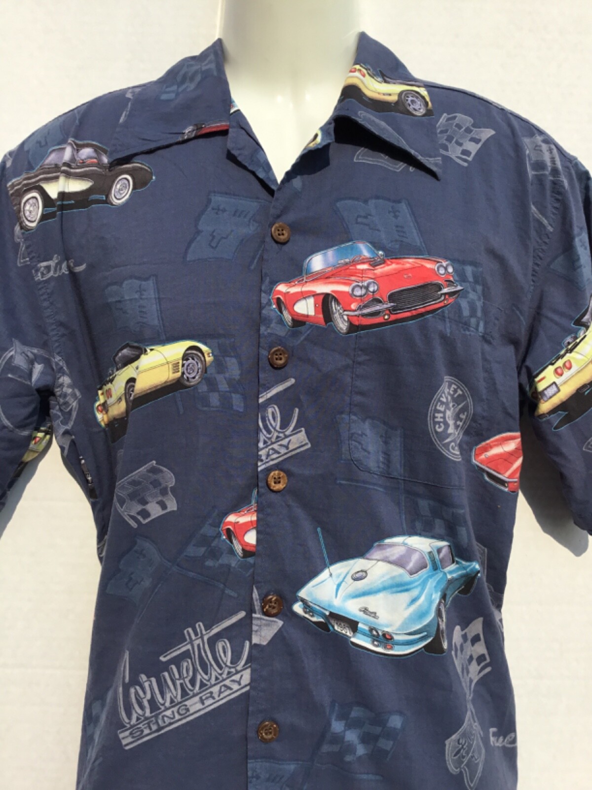 David Carey Originals Chevrolet CORVETTE Button Hawaiian Shirt Sz M medium