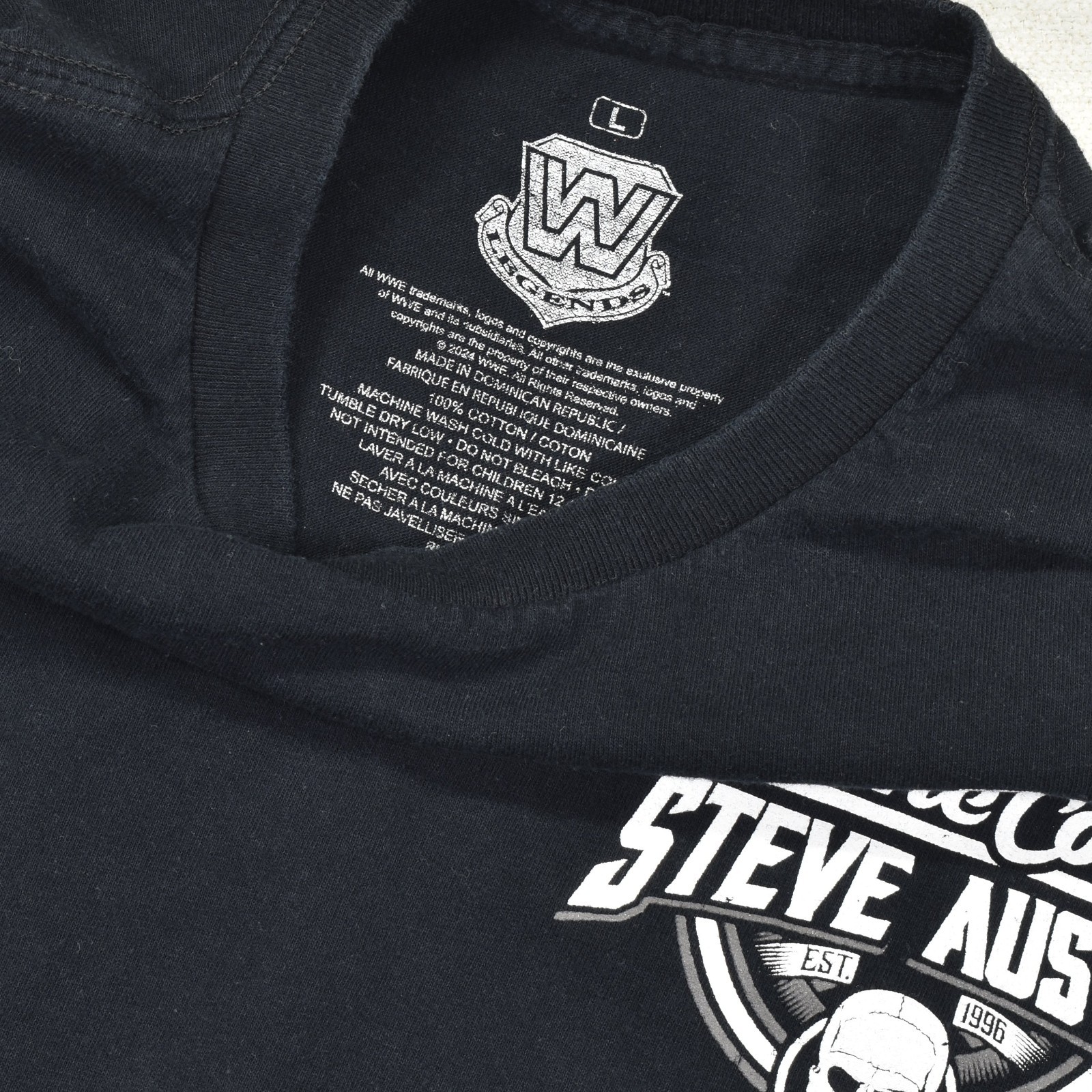 Stone Cold Steve Austin Shirt Large Black WWE Royal Rumble Winner 97 Graphic gallery