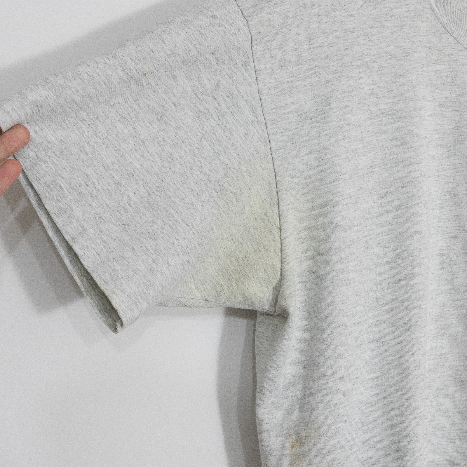 Vintage 90s L.I. Sportsworld Baseball League T Shirt XL Single Stitch Distressed gallery