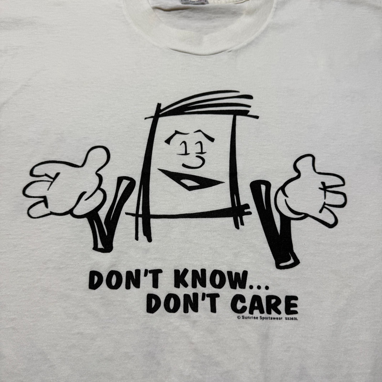 Vintage 90s Don't Know Don't Care Cartoon Humor Funny Shrug Graphic T-Shirt - XL gallery