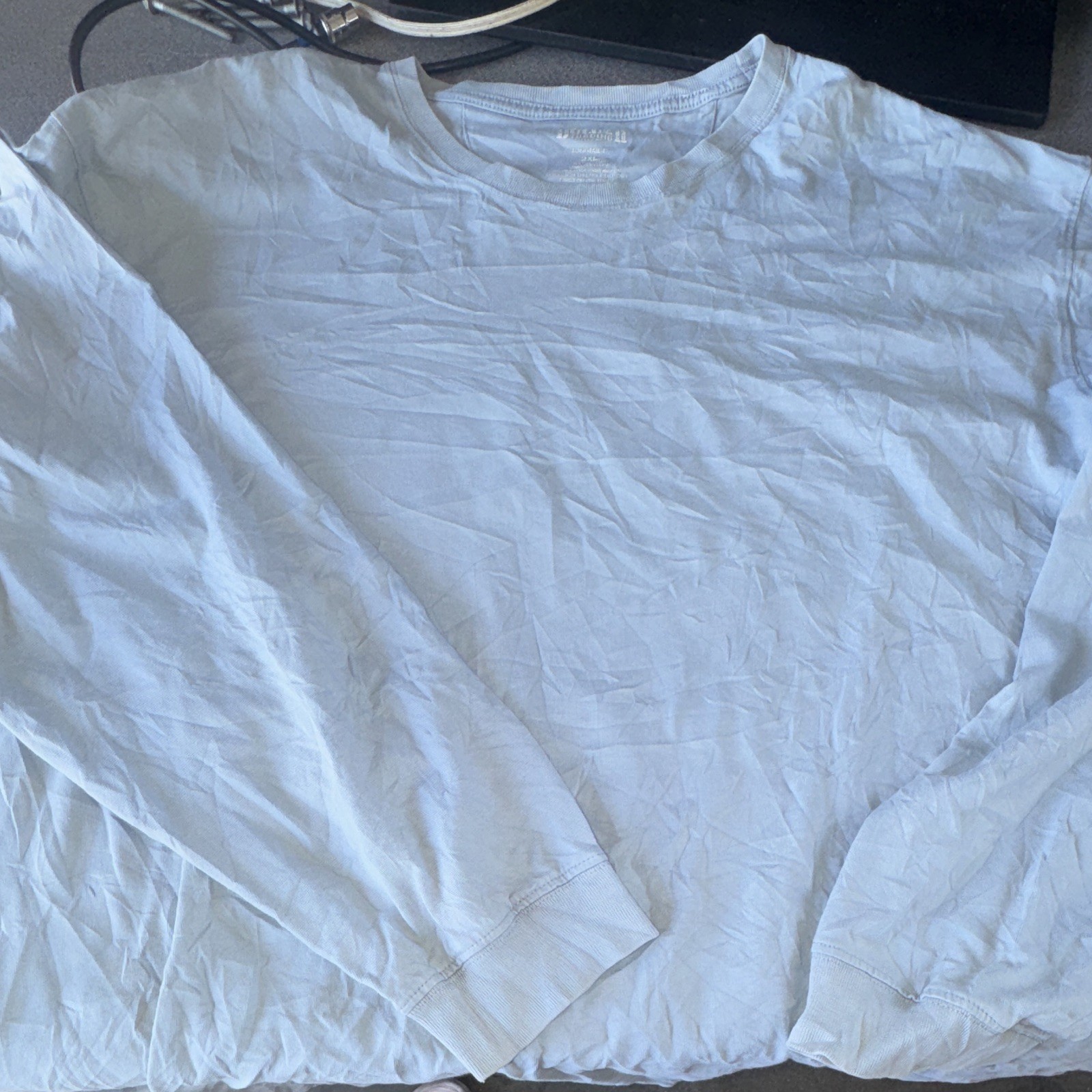 Duluth Trading Co. Men’s White Crew Neck Long Sleeve Tee, 2XL gallery