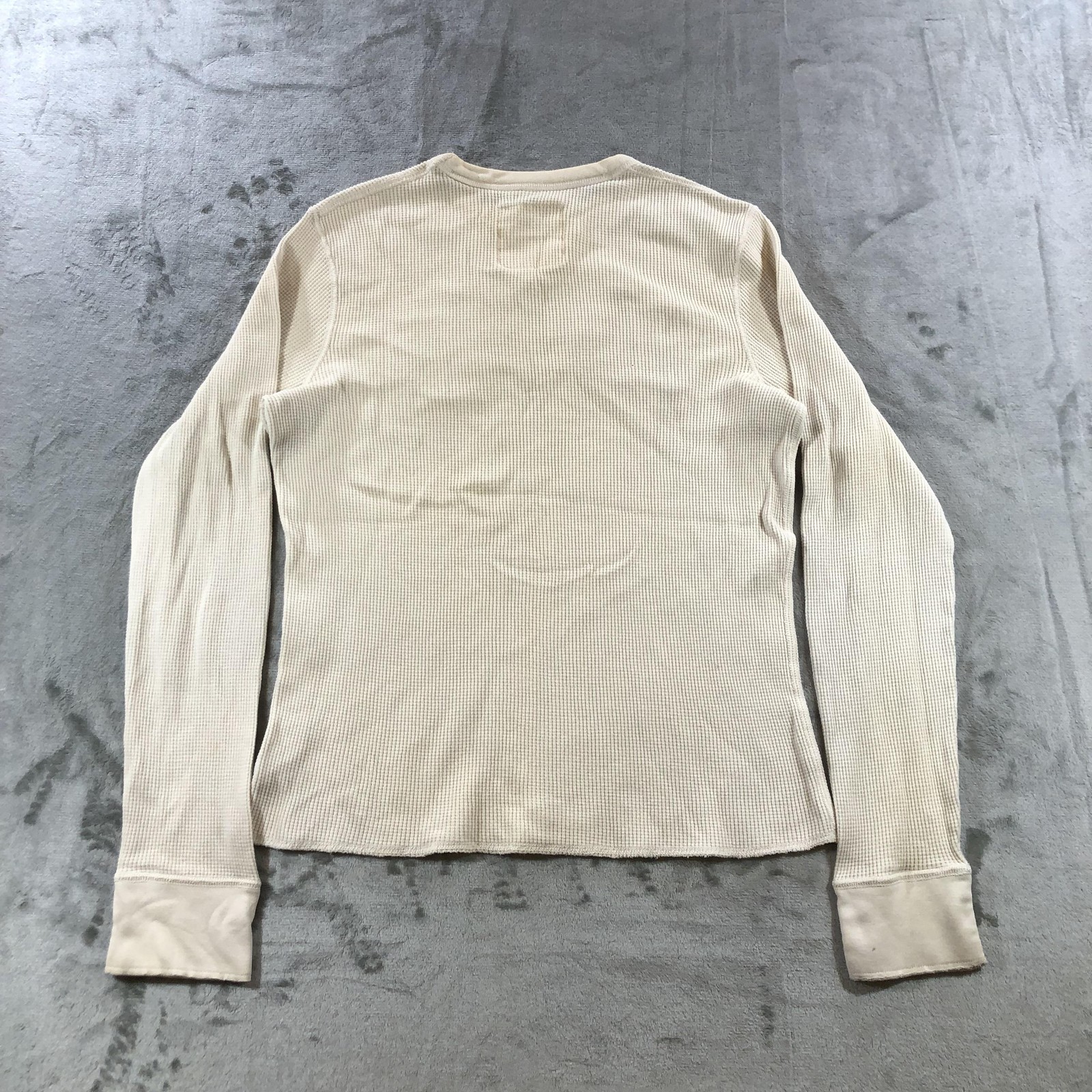 Hollister Shirt Mens M Beige Waffle Thermal Long Sleeve Crewneck Logo Patch Y2k gallery