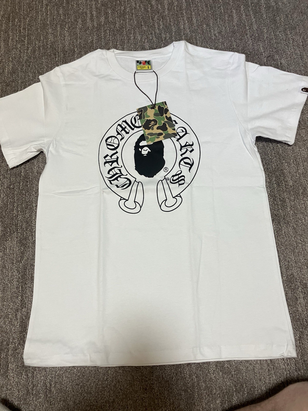 A Bathing Ape BAPE White Ape Head Graphic Logo Crew Neck T-Shirt Men's S gallery