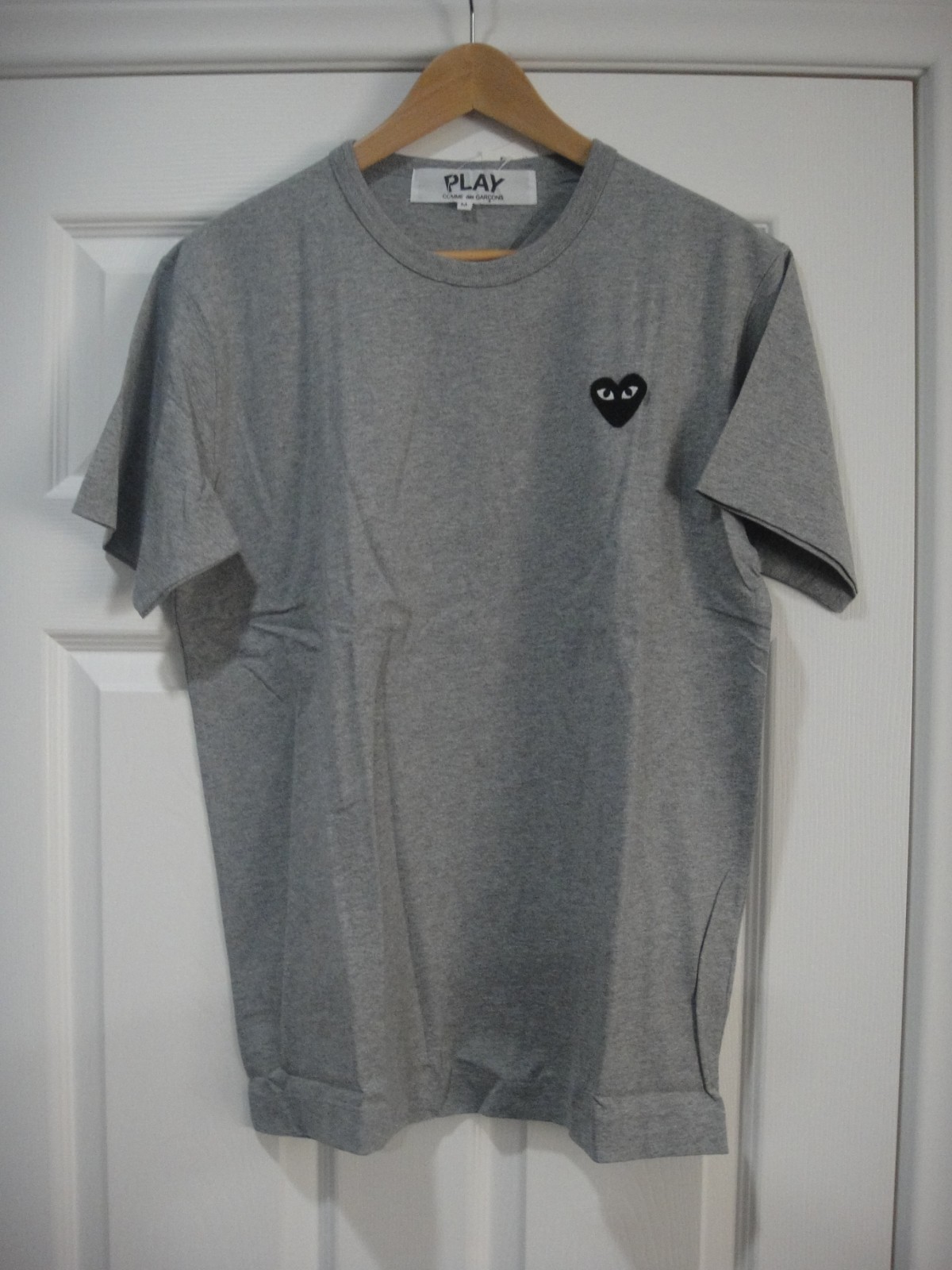 Comme Des Garcons Play Men's Classic Black Heart Logo Grey Size Medium, BRANDNEW gallery