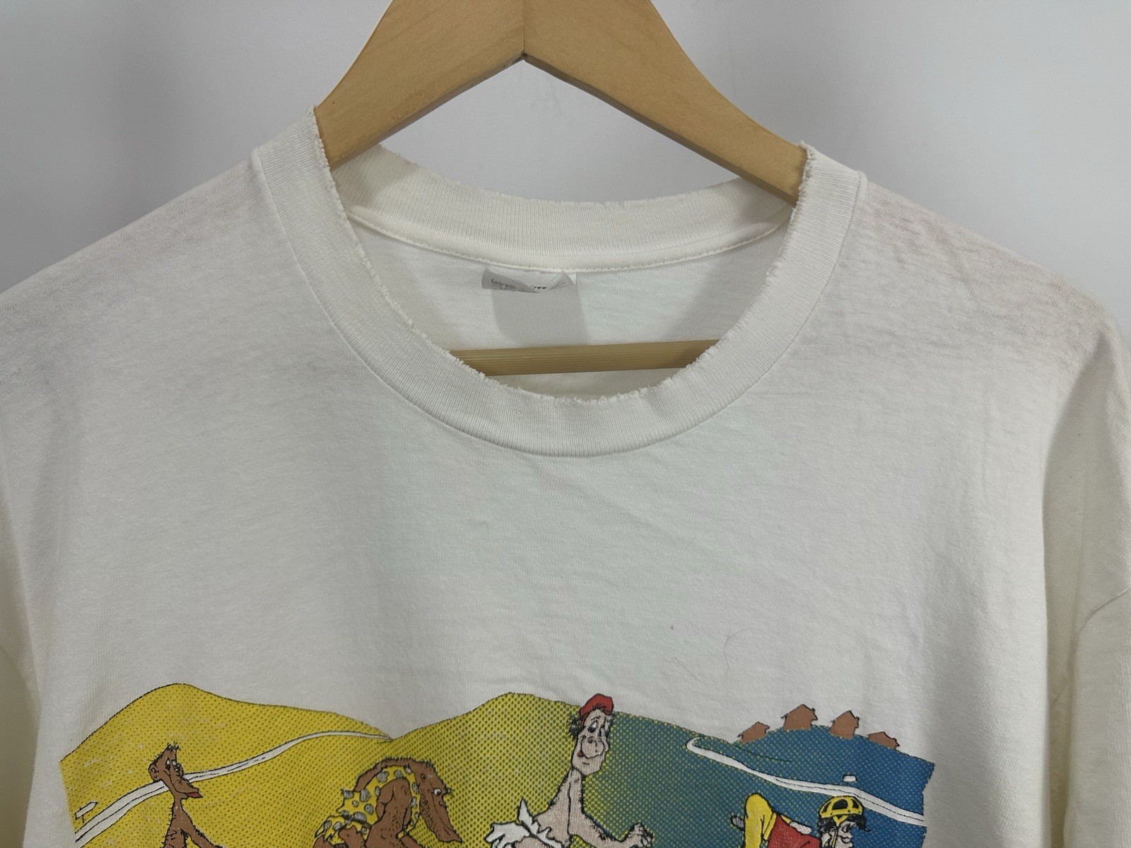 VTG 80s The Biking Revolution Cycling Art Distressed Worn Stedman T-Shirt XL gallery