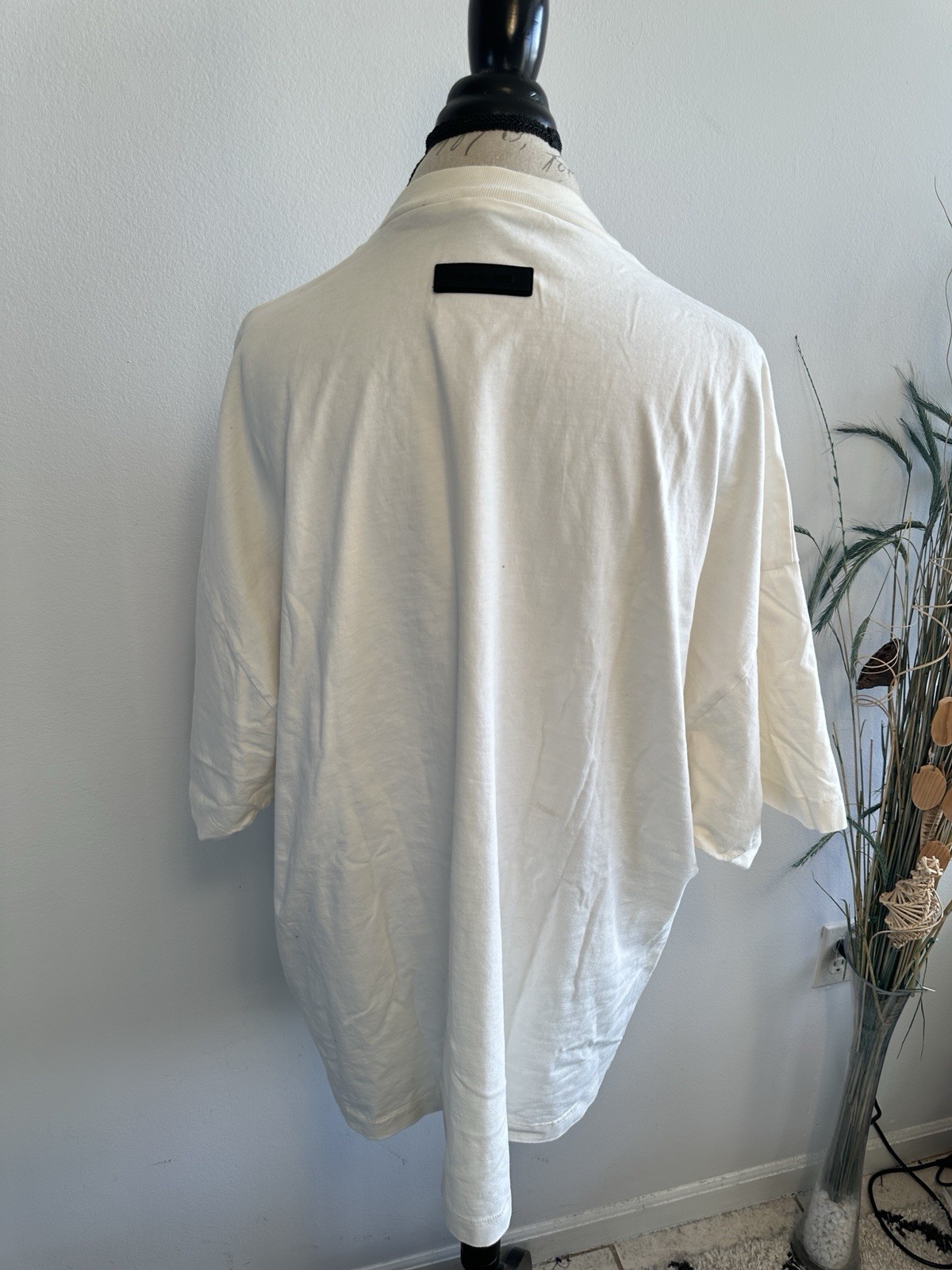 Fear of God Essentials Cloud Dancer T Shirt Short Sleeve Solid Relaxed Fit M gallery