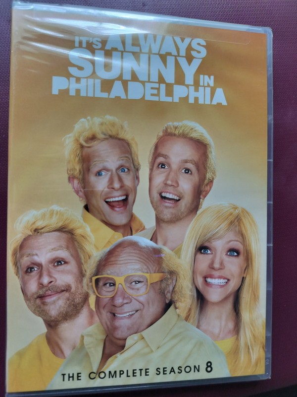 It’s Always Sunny in Philadelphia: The Complete Season 8 – DVD Brand New