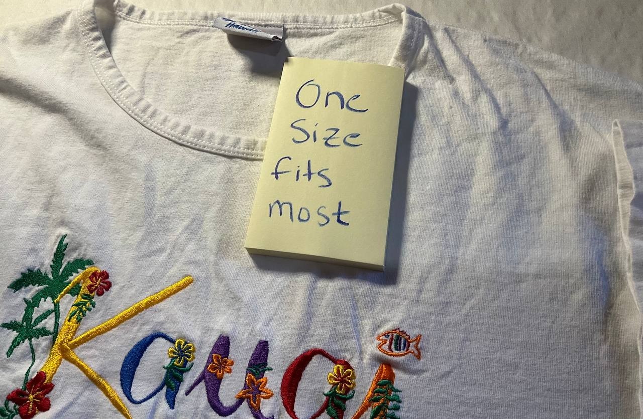 Vintage SGT Leisure T-Shirt Mens OSFA White Kauai Embroidered Hawaiian Tropical gallery