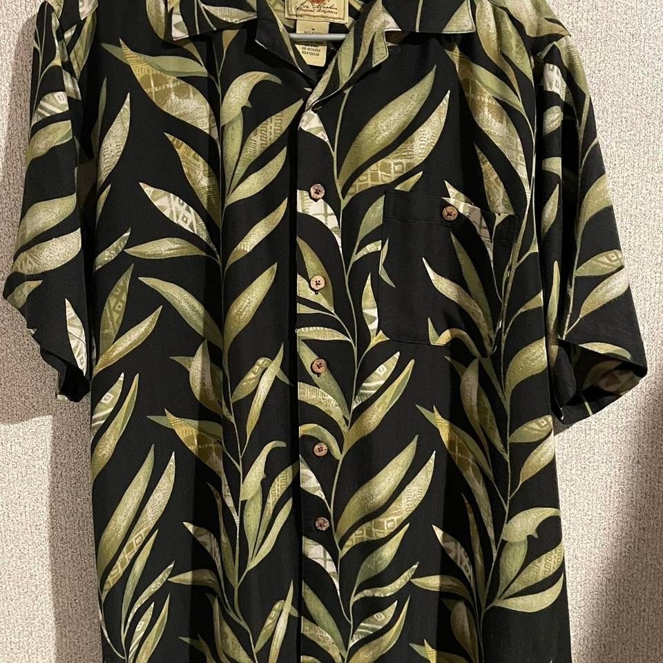 Joe Marlin 100% silk black an green shirt