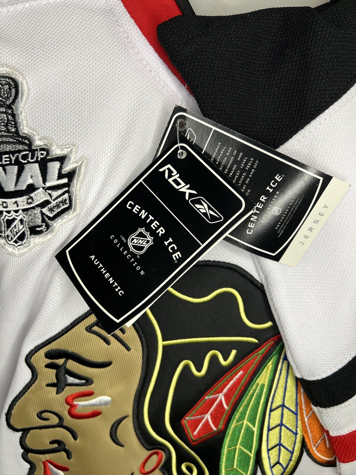 Reebok CCM Chicago Blackhawks Antti Niemi White Stanley Cup Jersey BNWT 48 gallery