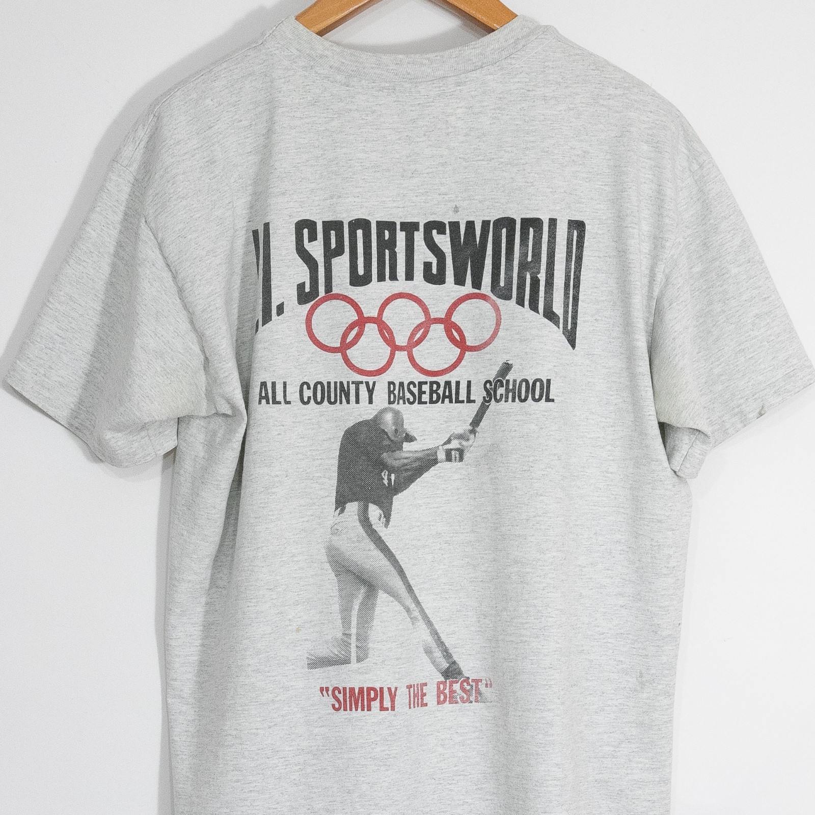 Vintage 90s L.I. Sportsworld Baseball League T Shirt XL Single Stitch Distressed gallery