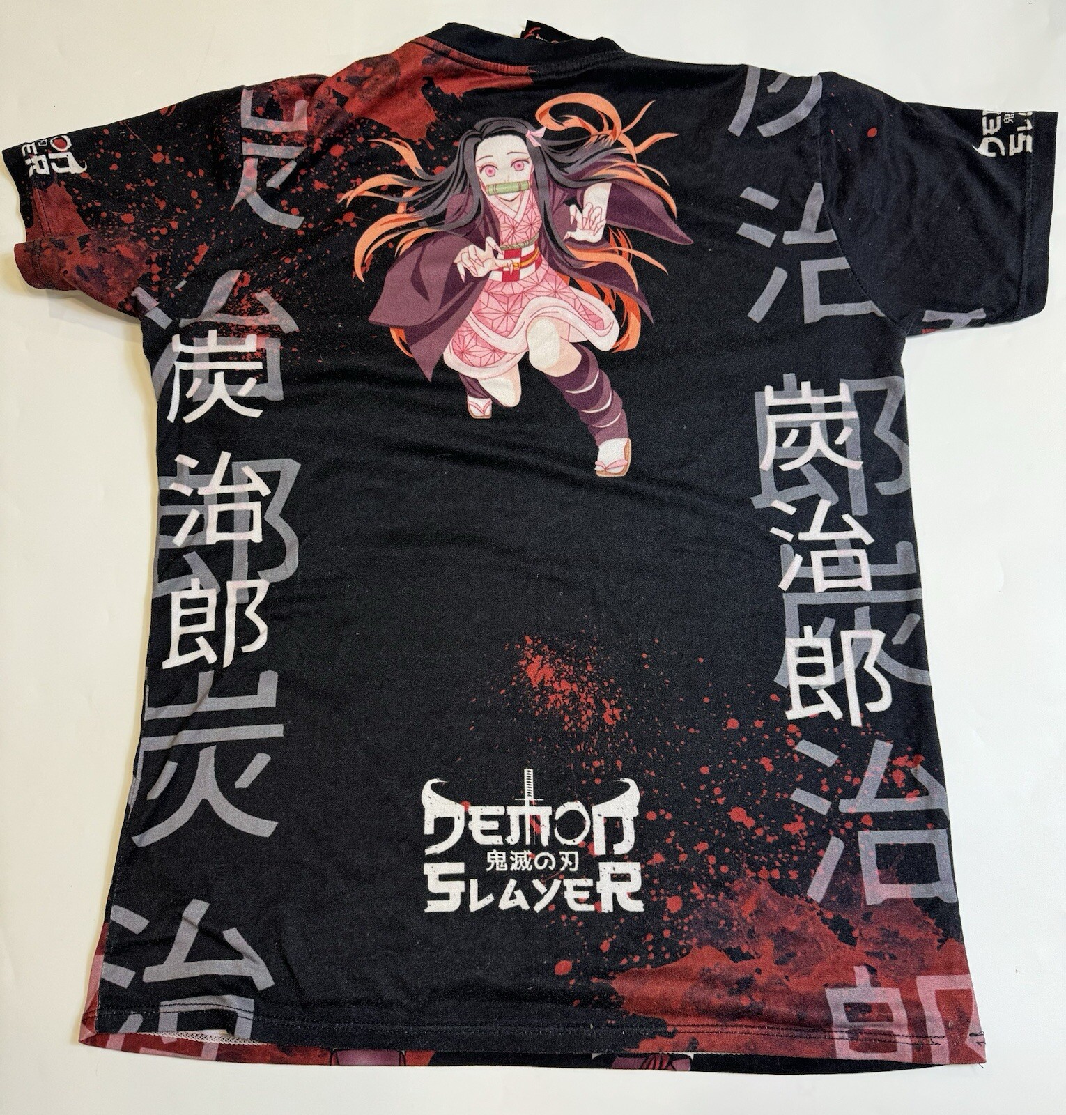 Adults Demon Slayer Full Cast T-Shirt Small -Med No Size Tag 389 gallery