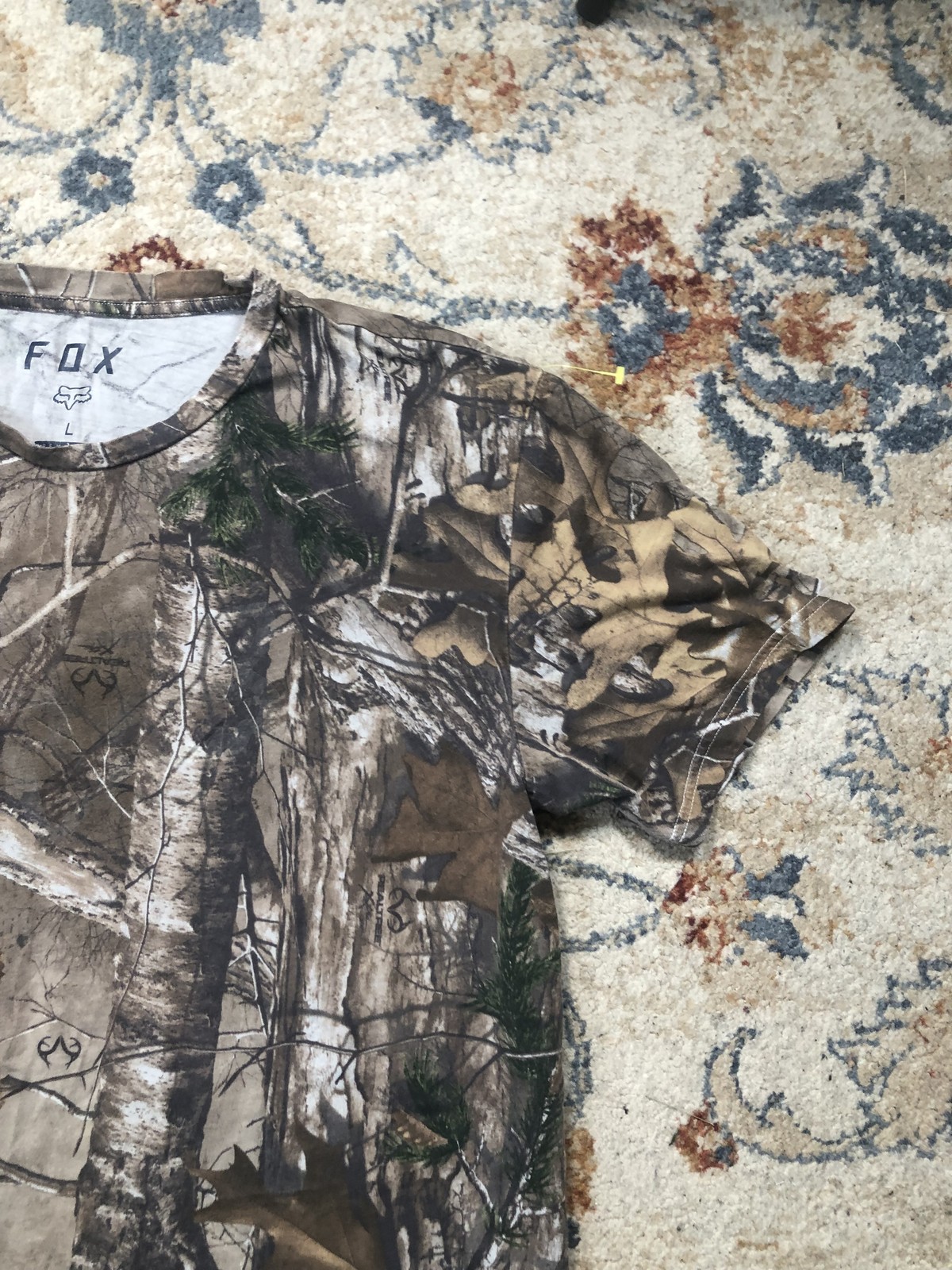 Fox Shirt Mens Large Camo Realtree Short Sleeve Crewneck Outdoor Hunting Tee gallery
