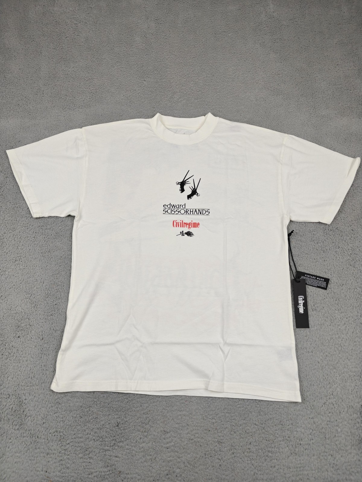 Civil Regime Edward Scissorhands Shirt Mens Medium Butter Oversized Graphic Tee gallery