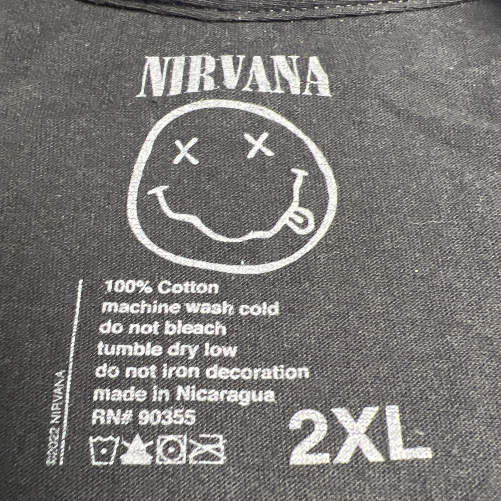 Nirvana Floral Smiley Face Logo Graphic Print Black 2022 T Shirt Mens Size 2XL gallery