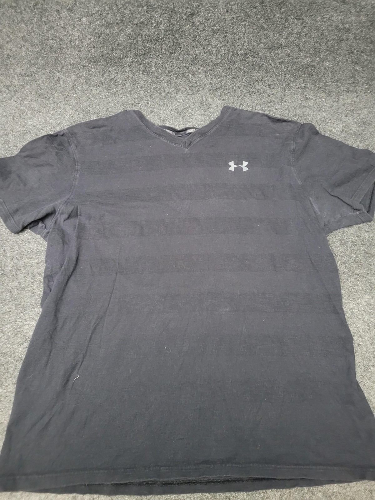 Under Armour Shirt Mens Large Black HeatGear Logo Crew Neck Moisture Wicking