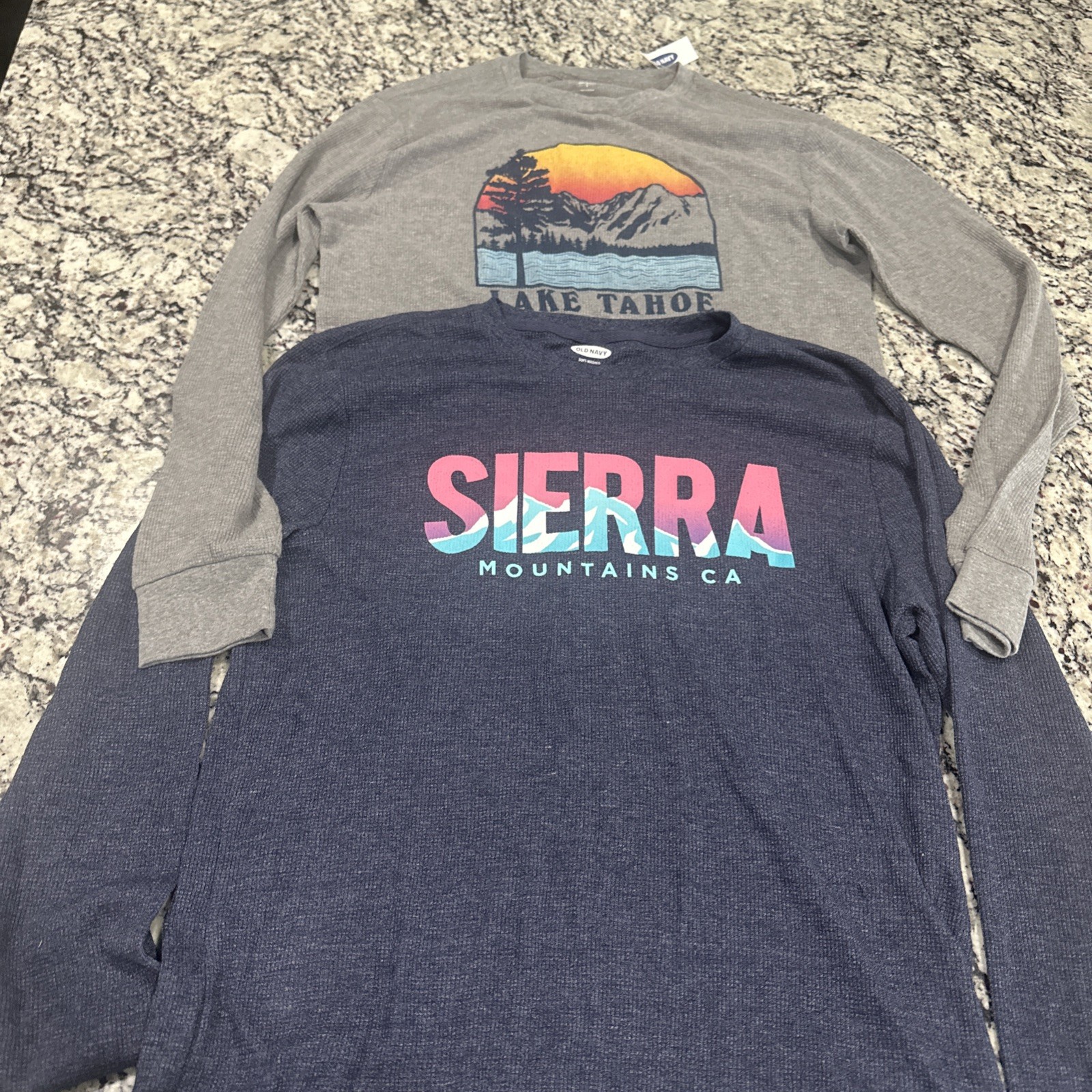 Lake Tahoe & Sierra Mountains Long Sleeve Thermal T-Shirt Old Navy L Size NEW gallery