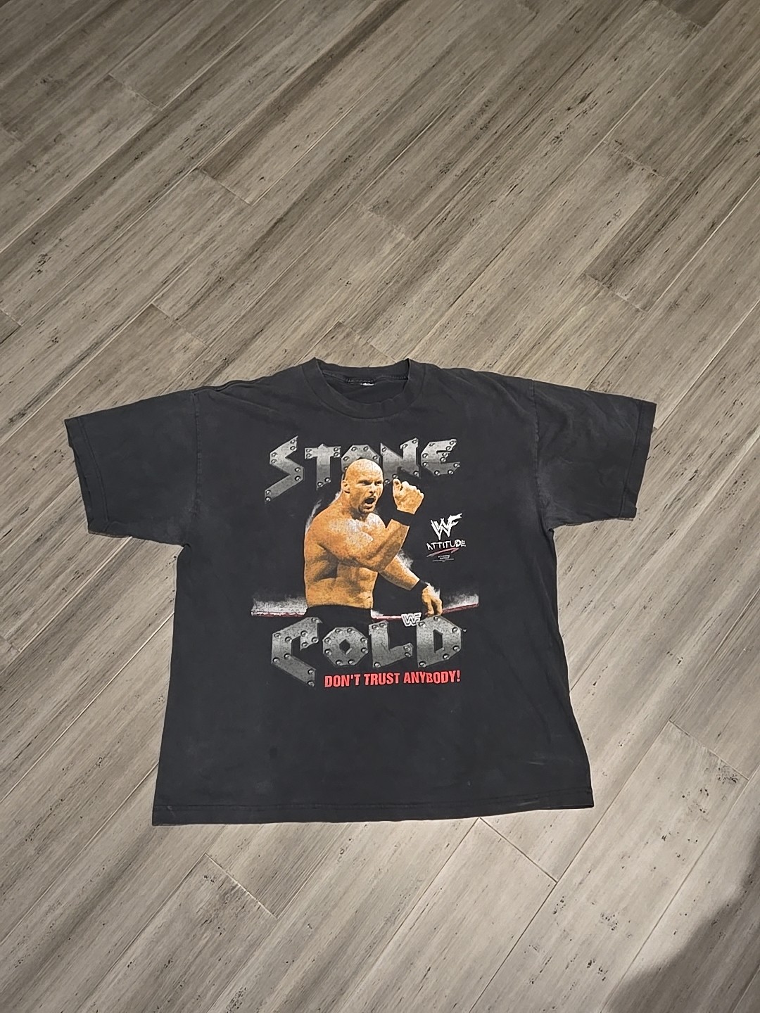 Vintage WWF Stone Cold Steve Austin Shirt WWE Don’t Trust Anybody Attitude Large