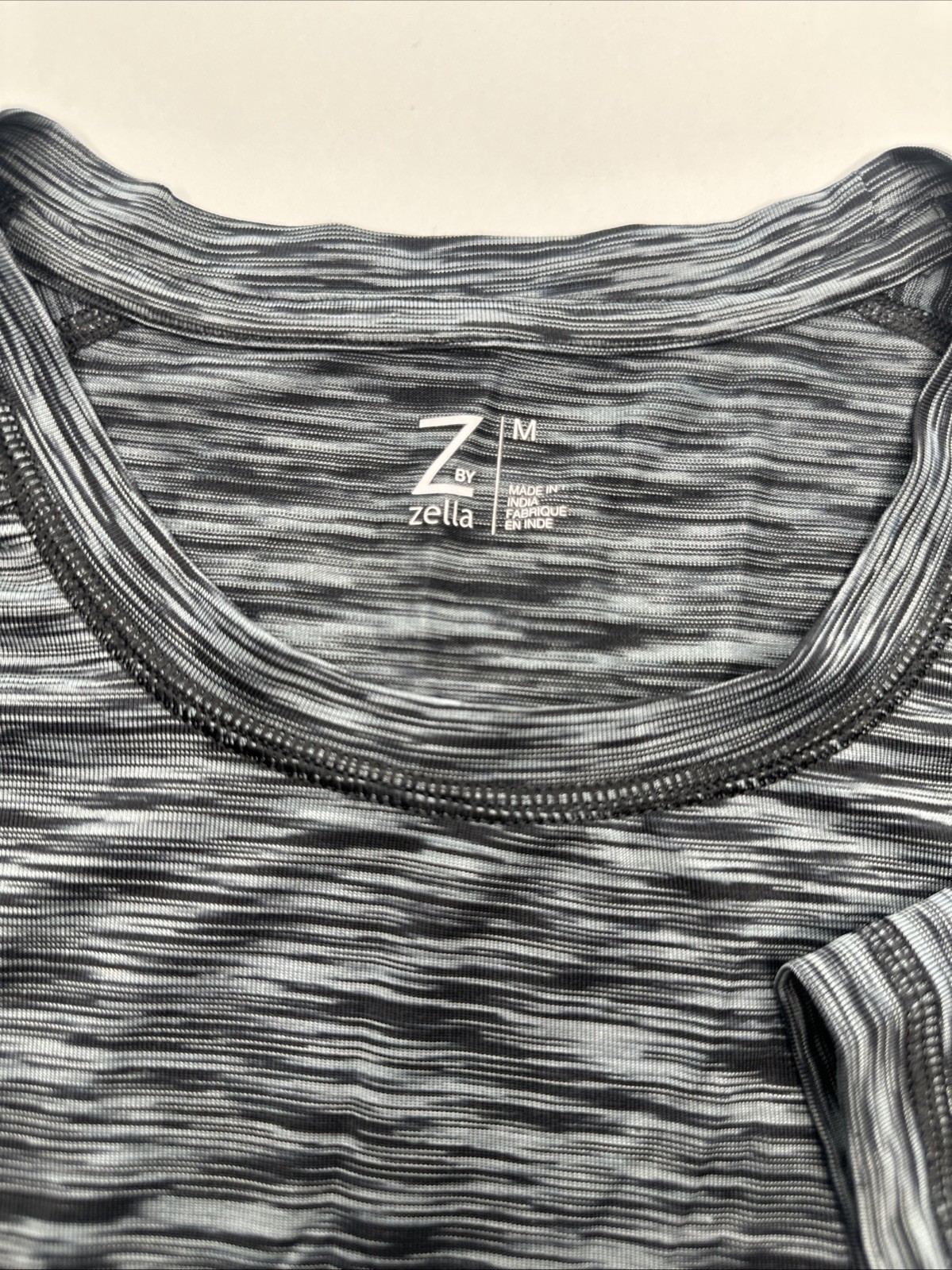 Z by Zella Grey and Black Knitted Mens T Shirt Medium Lightweight Athletic Golf gallery