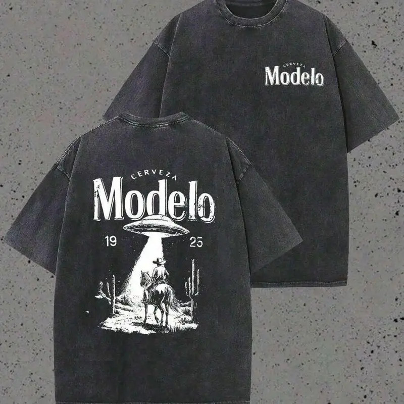 Modelo UFO Cowboy Graphic-Shirt Cerveza Modelo Letter Print