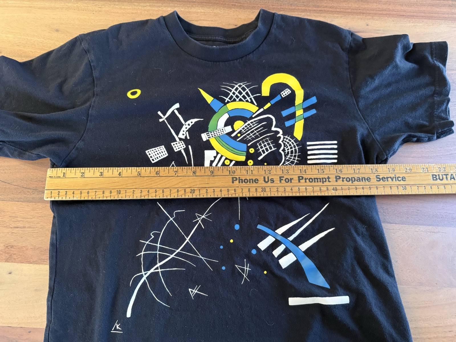 Uniqlo MoMA Kandinsky Small Worlds VII 1922 Graphic T Shirt Medium Black Art Tee gallery