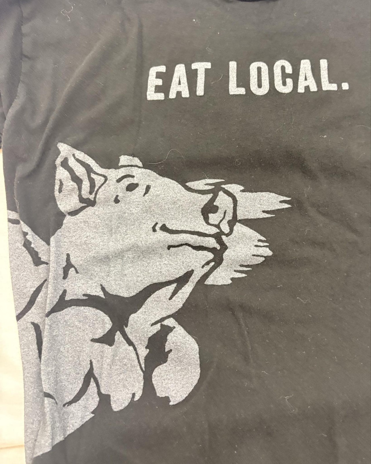 17th St BBQ Eat Local Shirt Mens Small Black Graphic Tee T-Shirt District gallery