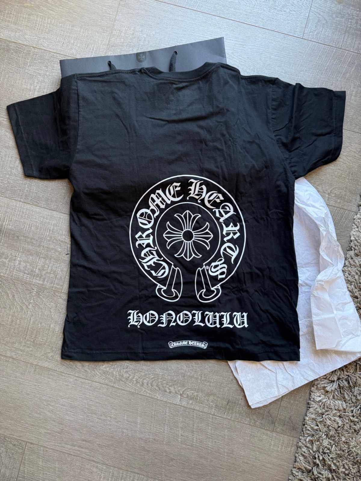 New Chrome Hearts Honolulu Exclusive Horseshoe Logo Pocket T-Shirt Black XL gallery