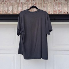 BLACK ATC “360 FABRICATION” GRAPHIC TEE