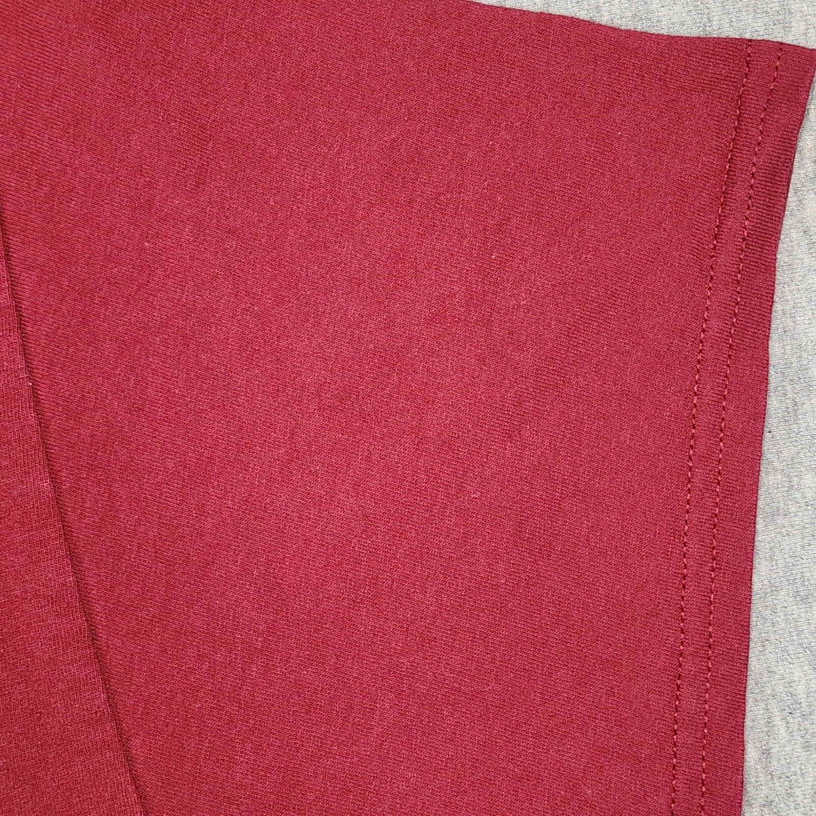 Russell Athletic Arkansas Razorbacks T-Shirt Mens Medium Red Distressed Logo gallery