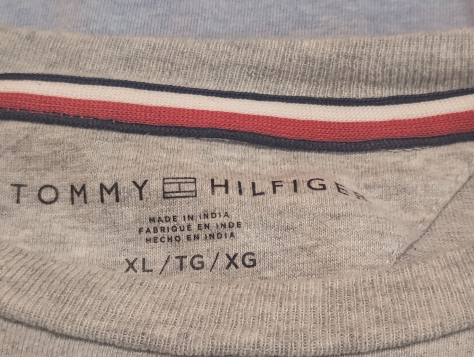 Tommy Hilfiger Men’s Short Sleeve Shirt Pocket Logo Light Blue & Gray XL gallery