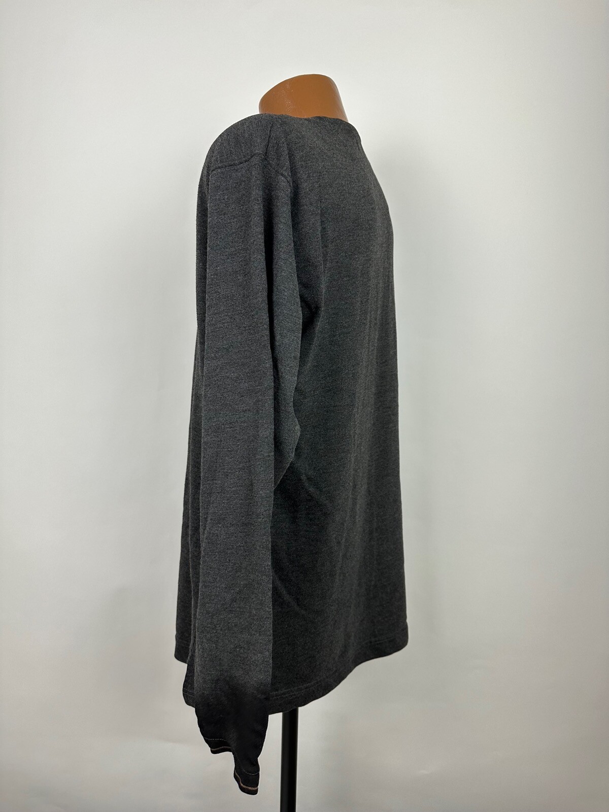 Vintage 90s V-Neck Shirt Men Large Minimal Gray Heavy Rayon Blend Robert Stock gallery