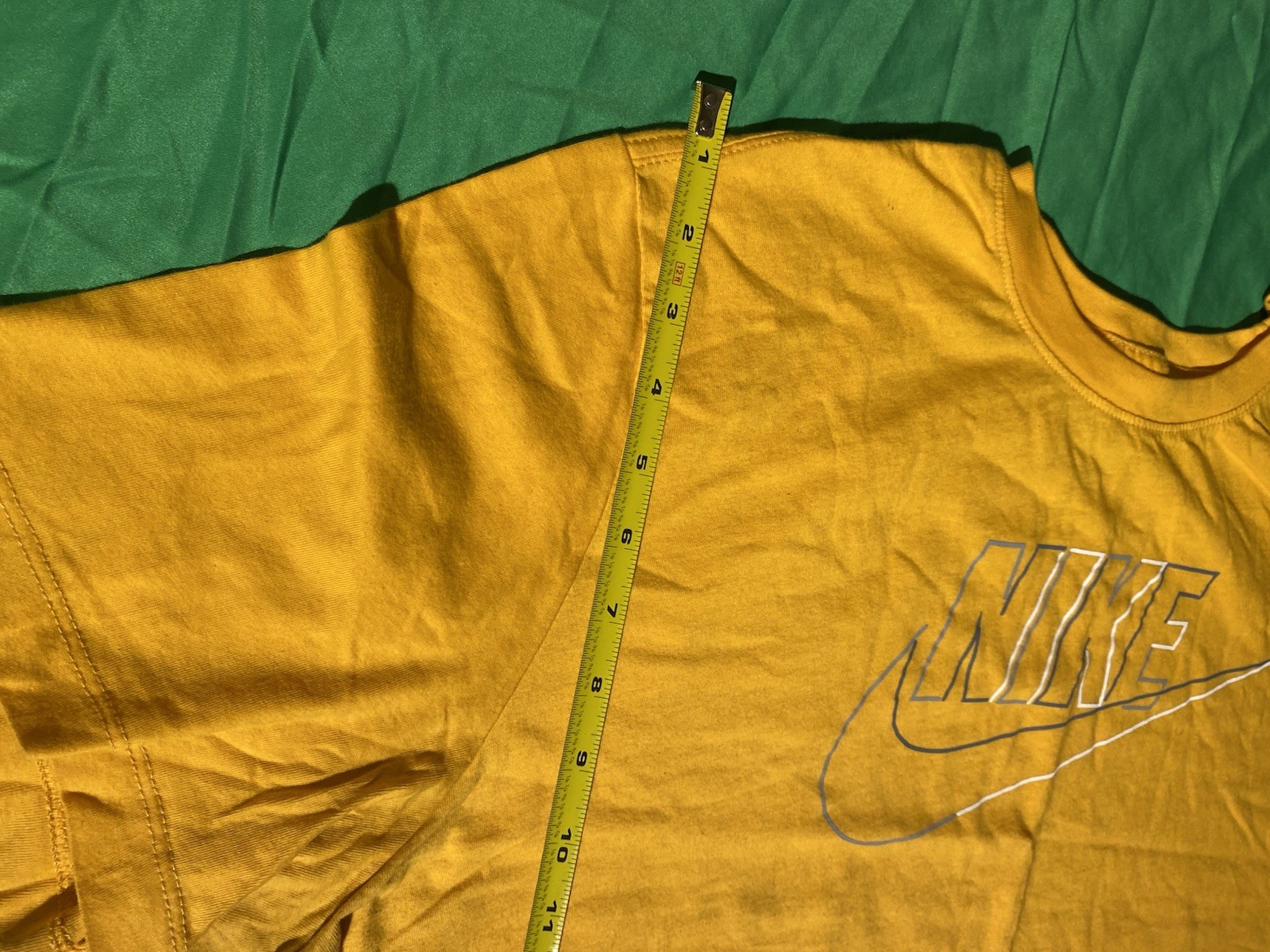 Nike T-Shirt Men’s Yellow Spellout Swoosh Graphic Tee Short Sleeve Casual Shirt gallery