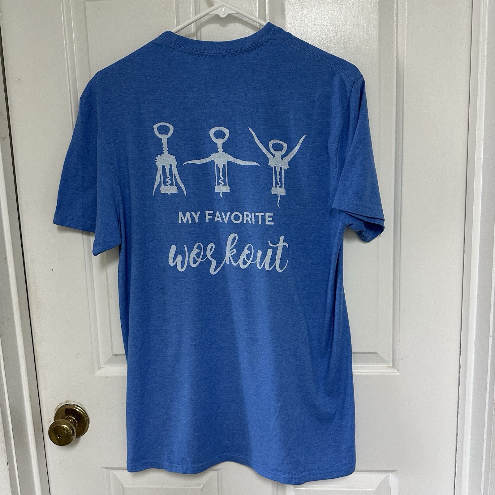 Glenora Wine Cellars Unisex Sz M Short Sleeve Cotton/Poly Blend Blue T-Shirt gallery