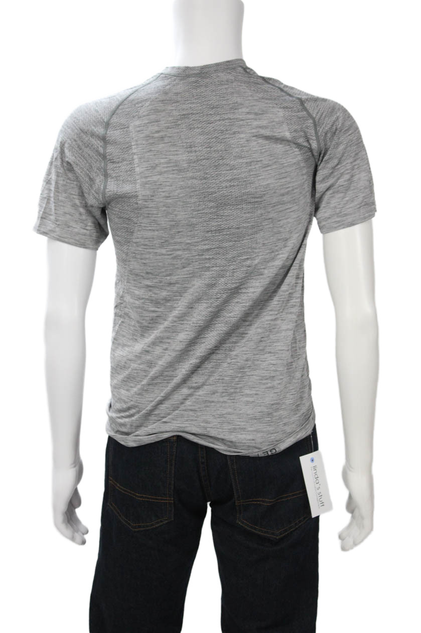 Lululemon Mens Gray Nylon Blend Crew Neck Short Sleeve T-Shirt Size S gallery
