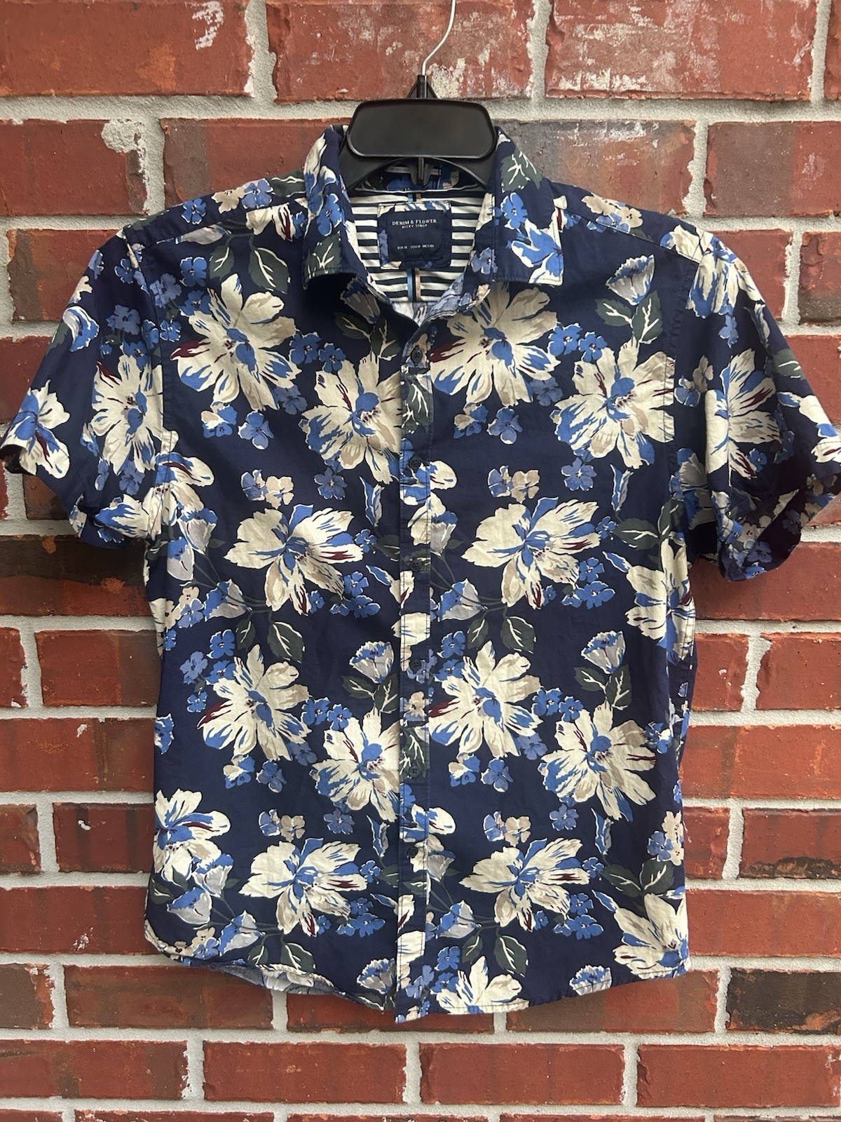 Denim & Flower Ricky Singh M Short Sleeve Button Down Floral Hawaiian Shirt E4