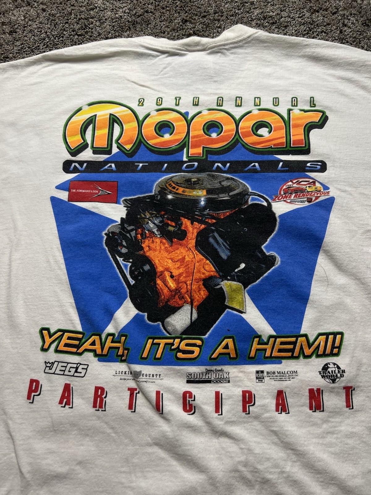 Vintage 2009 Mopar T-shirt Mens 2xl White Graphic Car Racing Columbus oh gallery